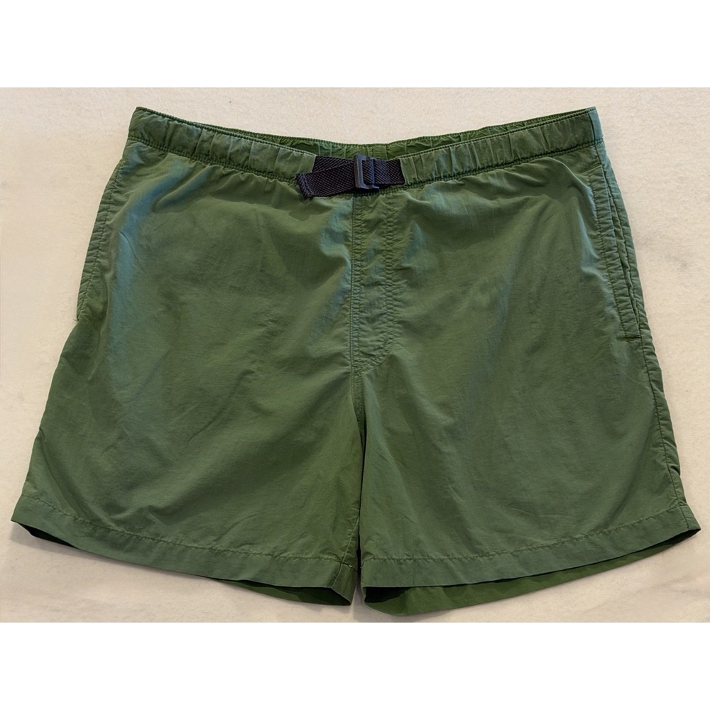 Men's Columbia Omni-Shade Green Trunks W/Mesh Lining Size S/6"Inseam